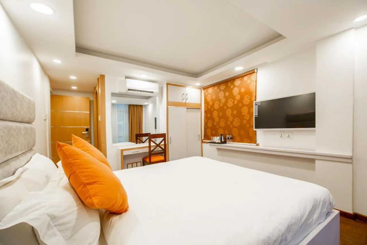 Durbar Hotel & Residence Kathmandu 3*,